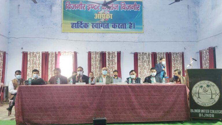 युवाओं को जल्द ही मिलेंगे टैबलेट