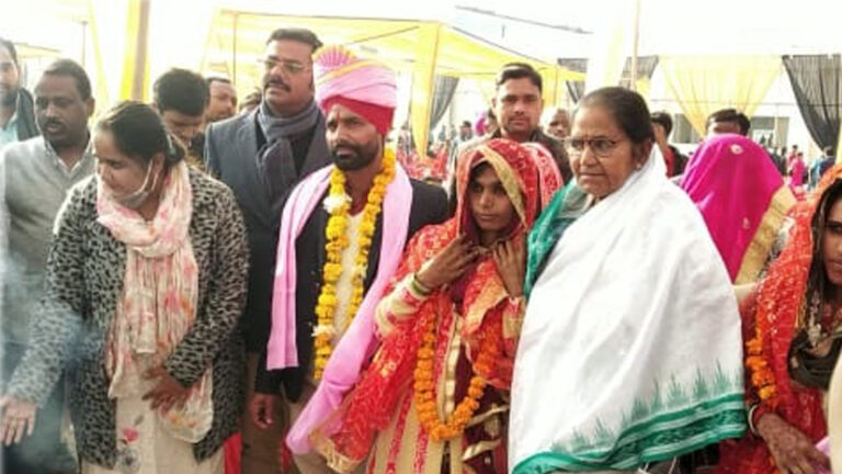 मुख्यमंत्री विवाह योजना के तहत 738 जोड़े दाम्पत्य सूत्र में बंधे